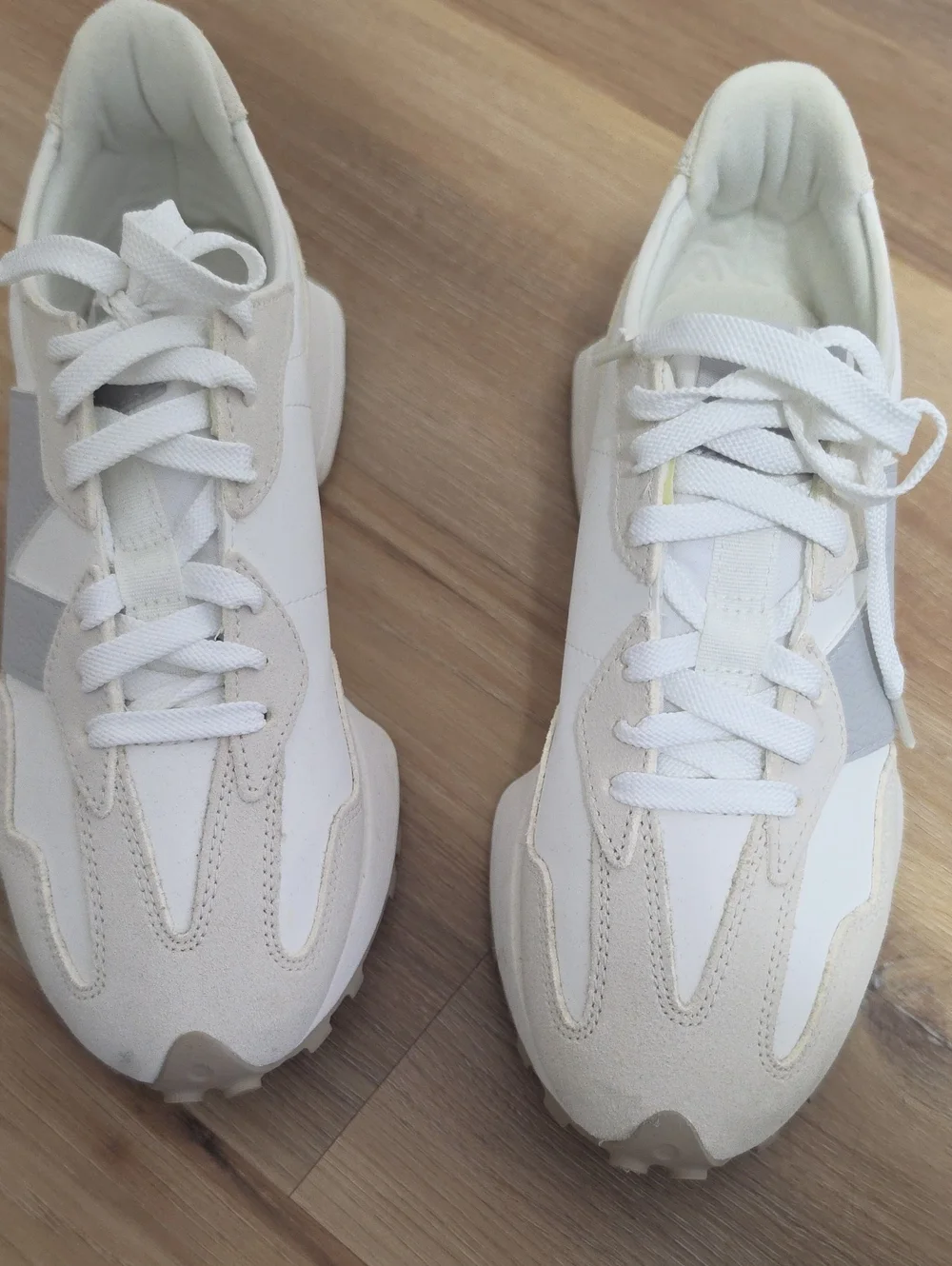 New Balance White and Cream Retro Runner Sneakers - Picture 1 of 7